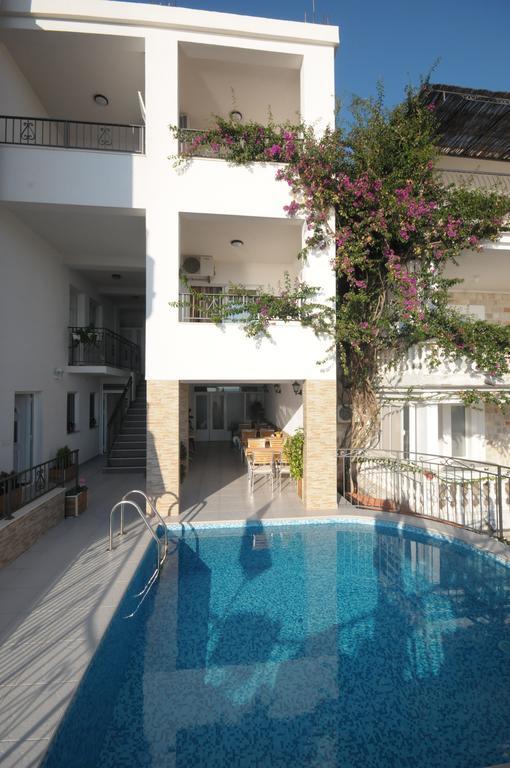 Apartments Leut Свети-Стефан Экстерьер фото